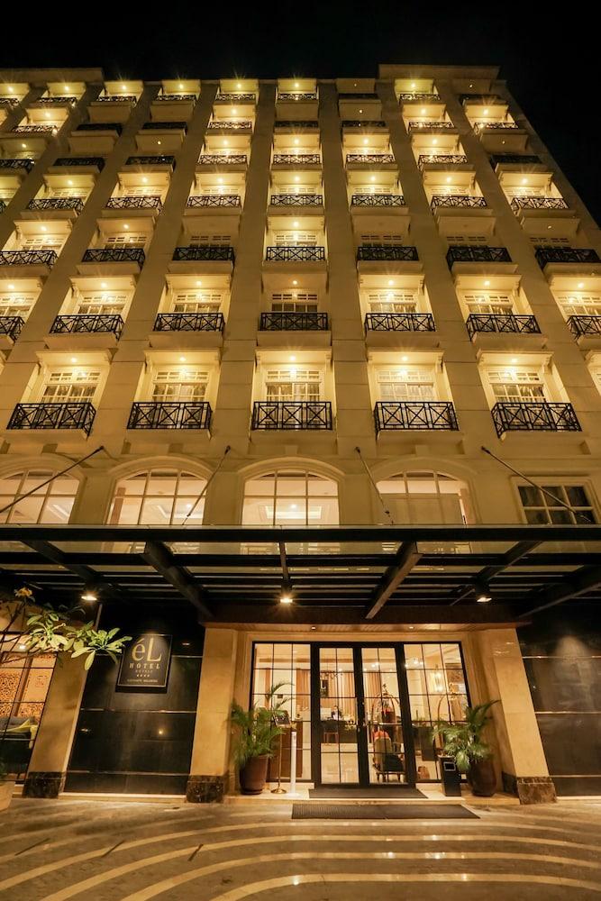 เอล โฮเต็ล รอยัล ยกยาการ์ต้า มาลิโอโบโร Hotel ยอกยาการ์ตา ภายนอก รูปภาพ